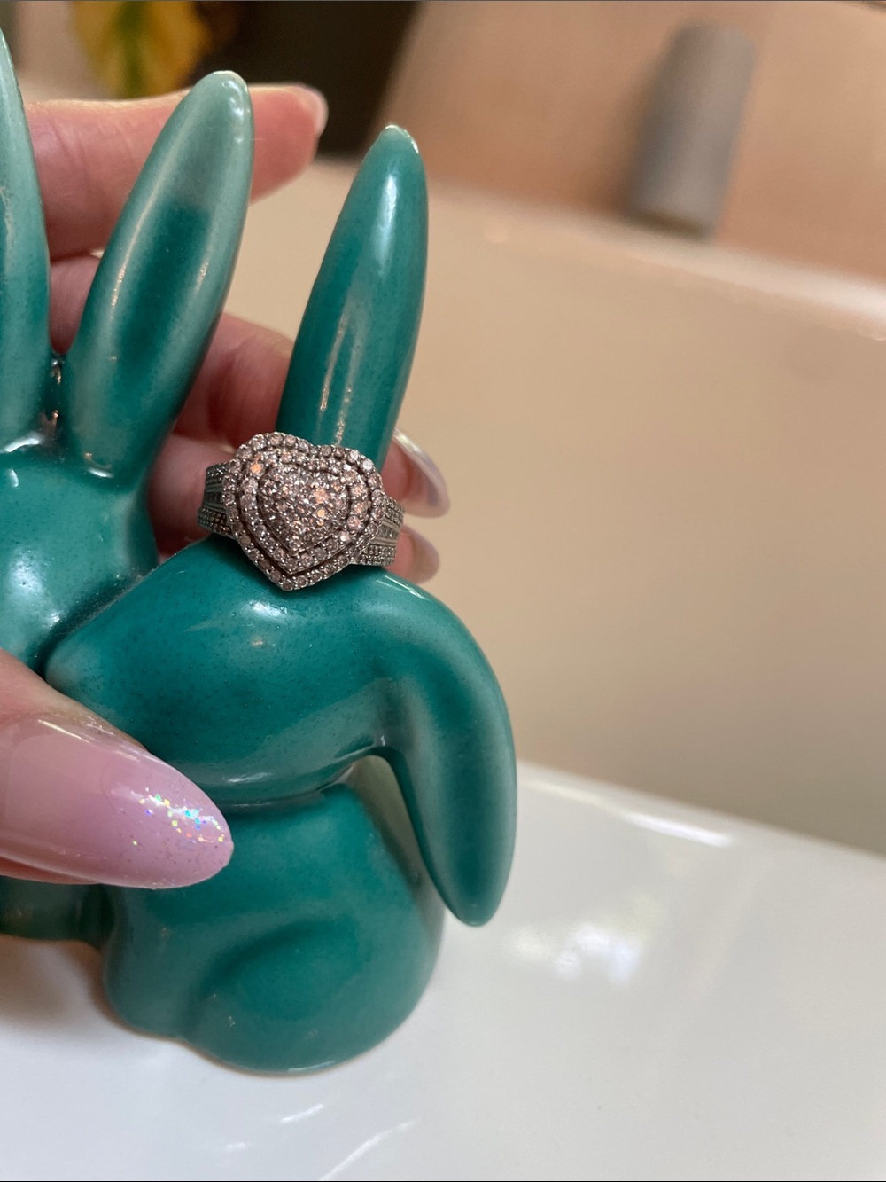 Heart diamond one karat diamond 14 karat white gold Ring